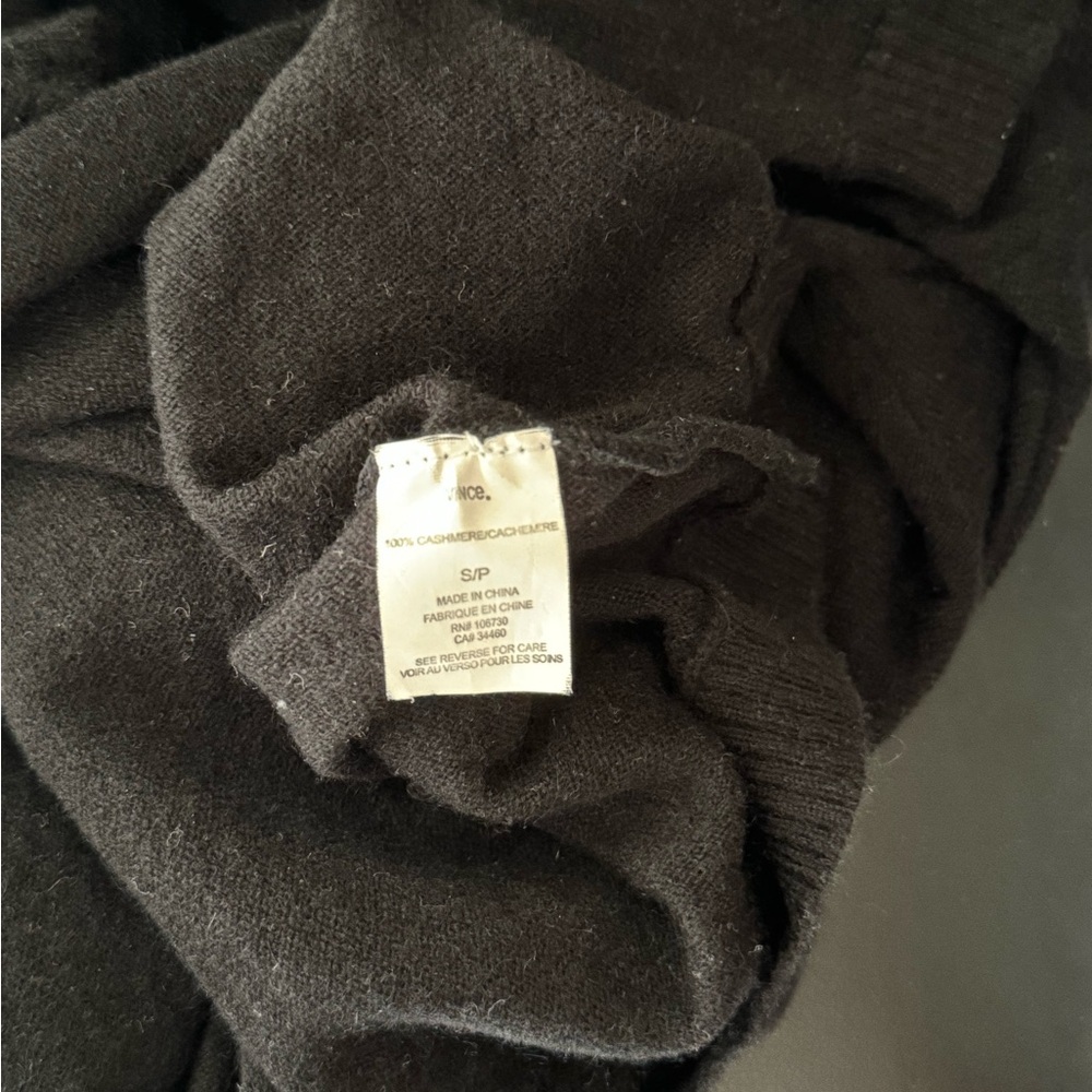 Vince Black 100% Cashmere Scoop Neck Deep V-Back Sweater Small - Picture 3 of 4